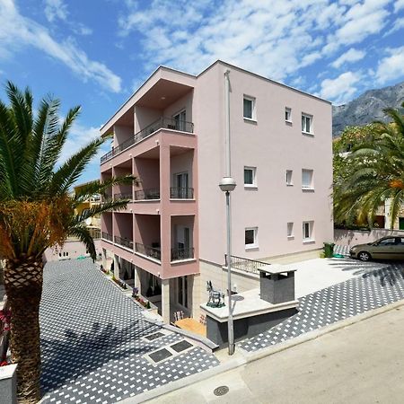 Villa Cavar, Apartments Close To The Beach Makarska Luaran gambar