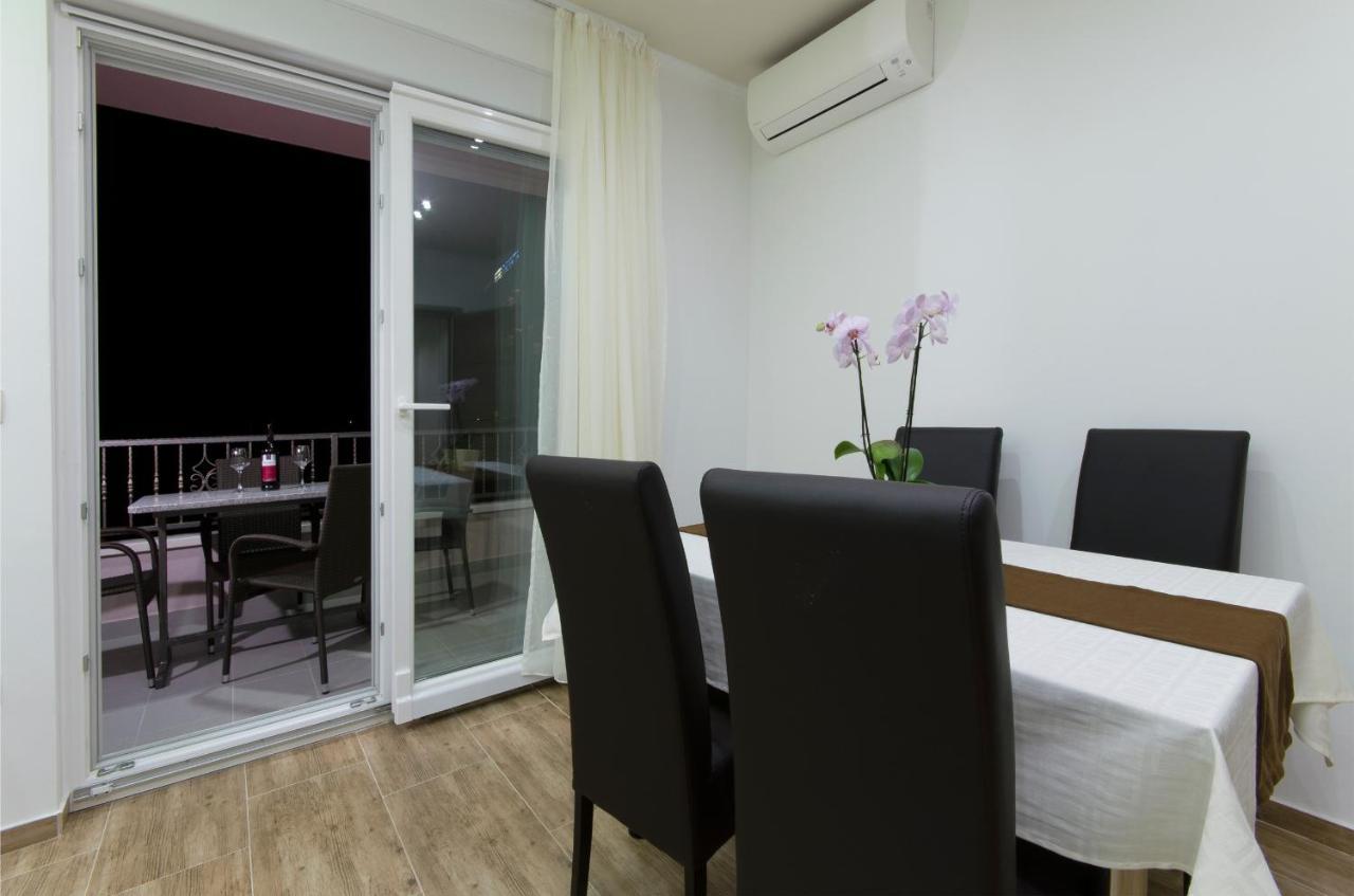 Villa Cavar, Apartments Close To The Beach Makarska Luaran gambar