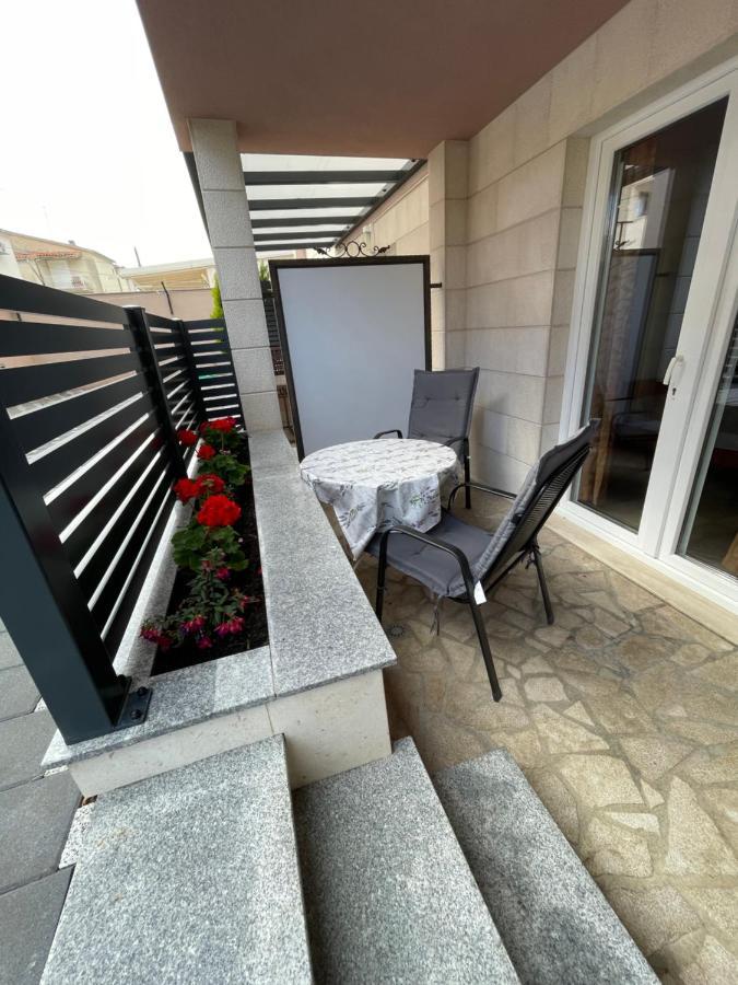 Villa Cavar, Apartments Close To The Beach Makarska Bilik gambar